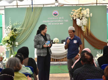 ศูนย์ฯ 1 ให้ความรู้และจัดนิทรรศการ เนื่องในวันครบรอบ 56 ปี ... พารามิเตอร์รูปภาพ 4